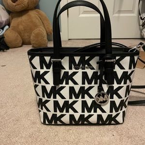 Michael Kors Crossbody Purse